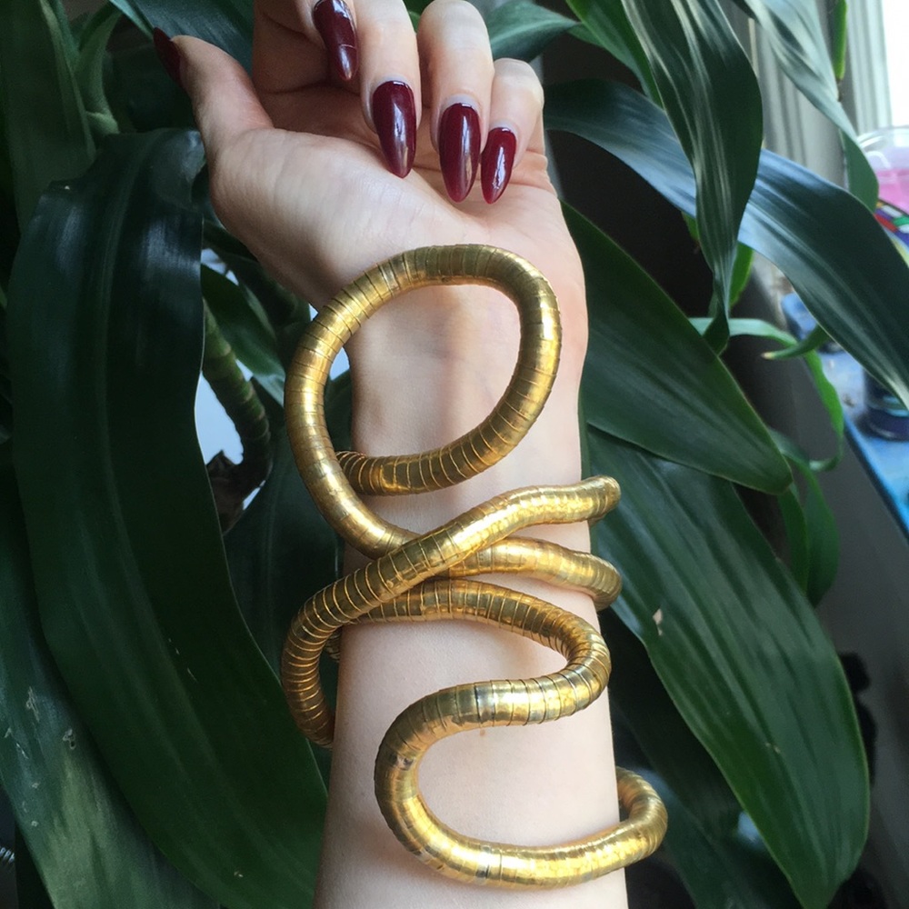 RARE Vintage wrap jewelry ✨